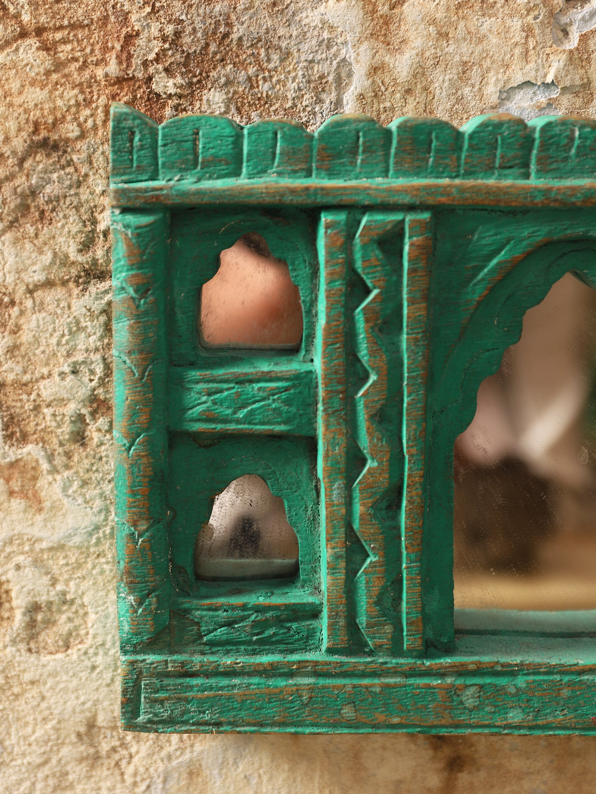 Royal Reflections Mirror (Mini)