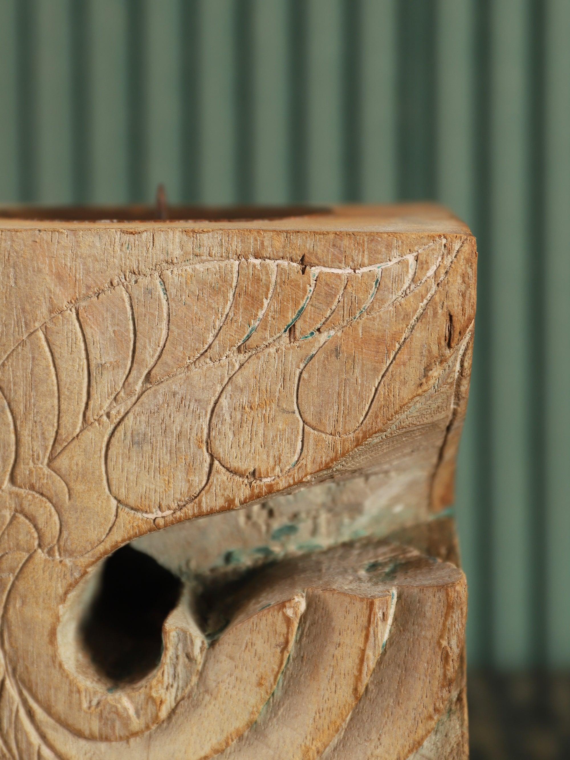 Leaf Candle Stand (MINI)