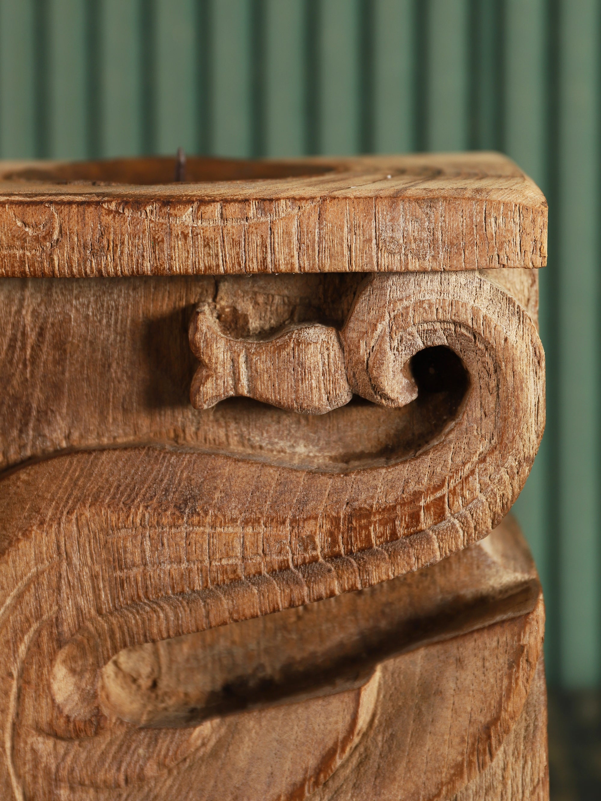 Leaf Candle Stand (MINI)