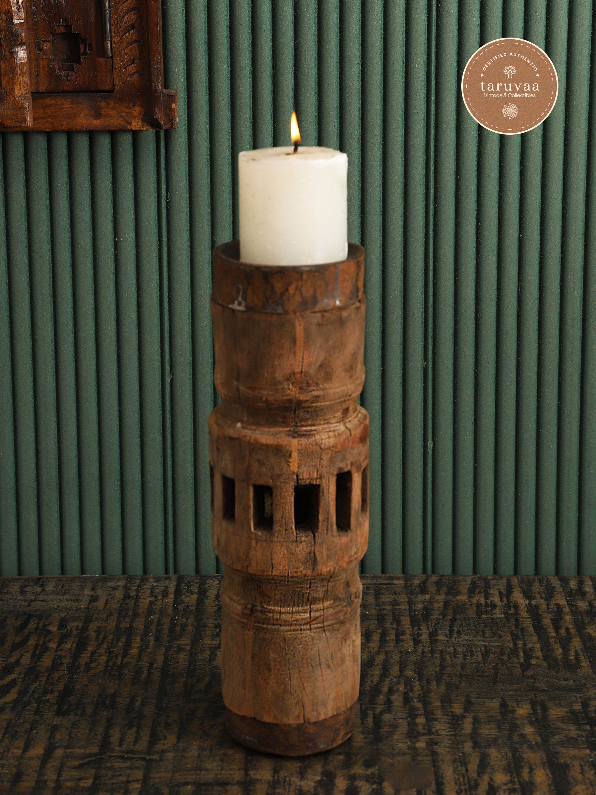 Wagon Wheel Candle Stand