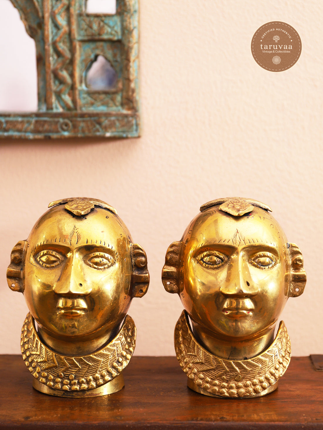 Suvarna Lakshmi Shira