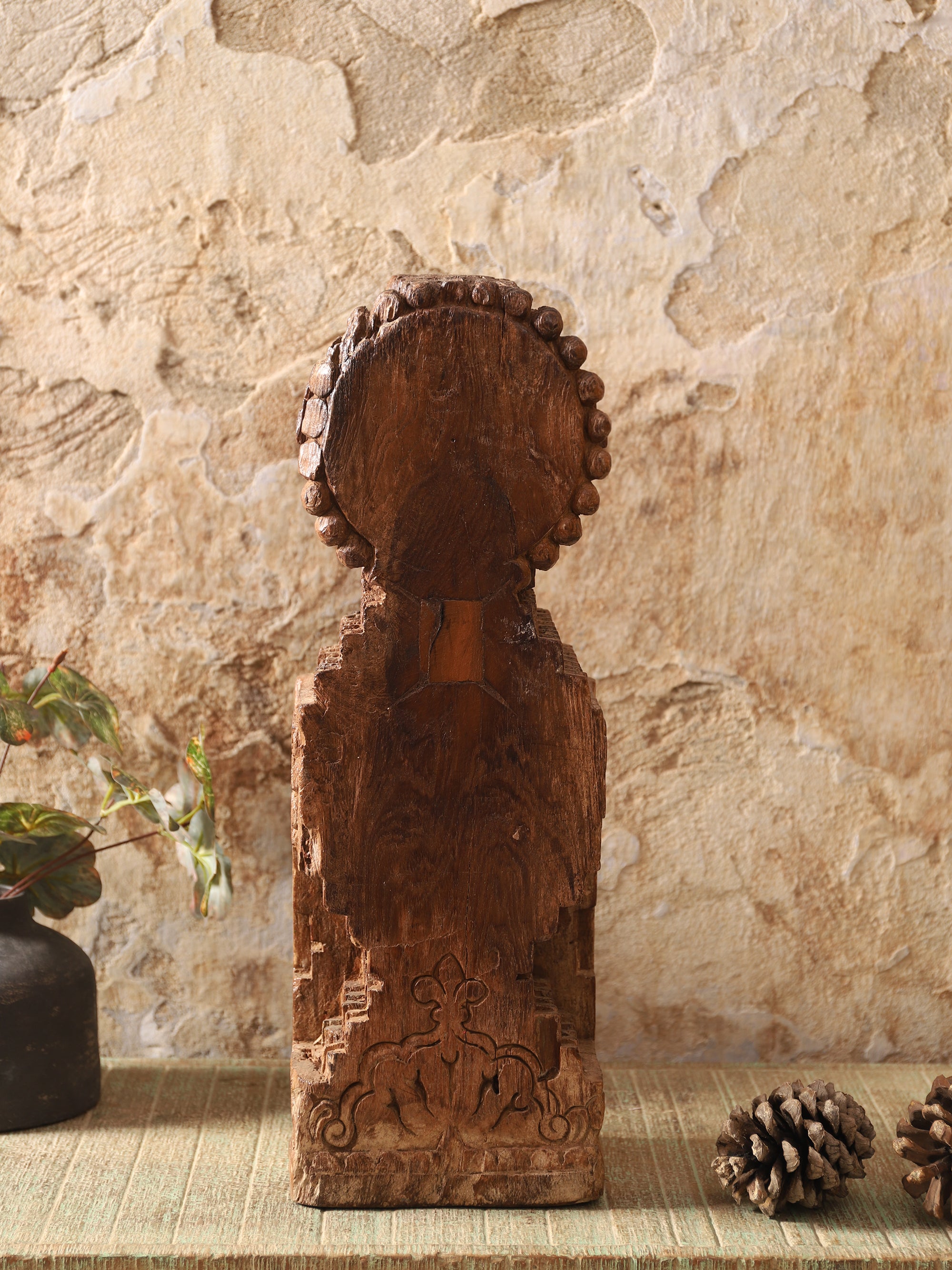 Taruvaa Carve (Medium)