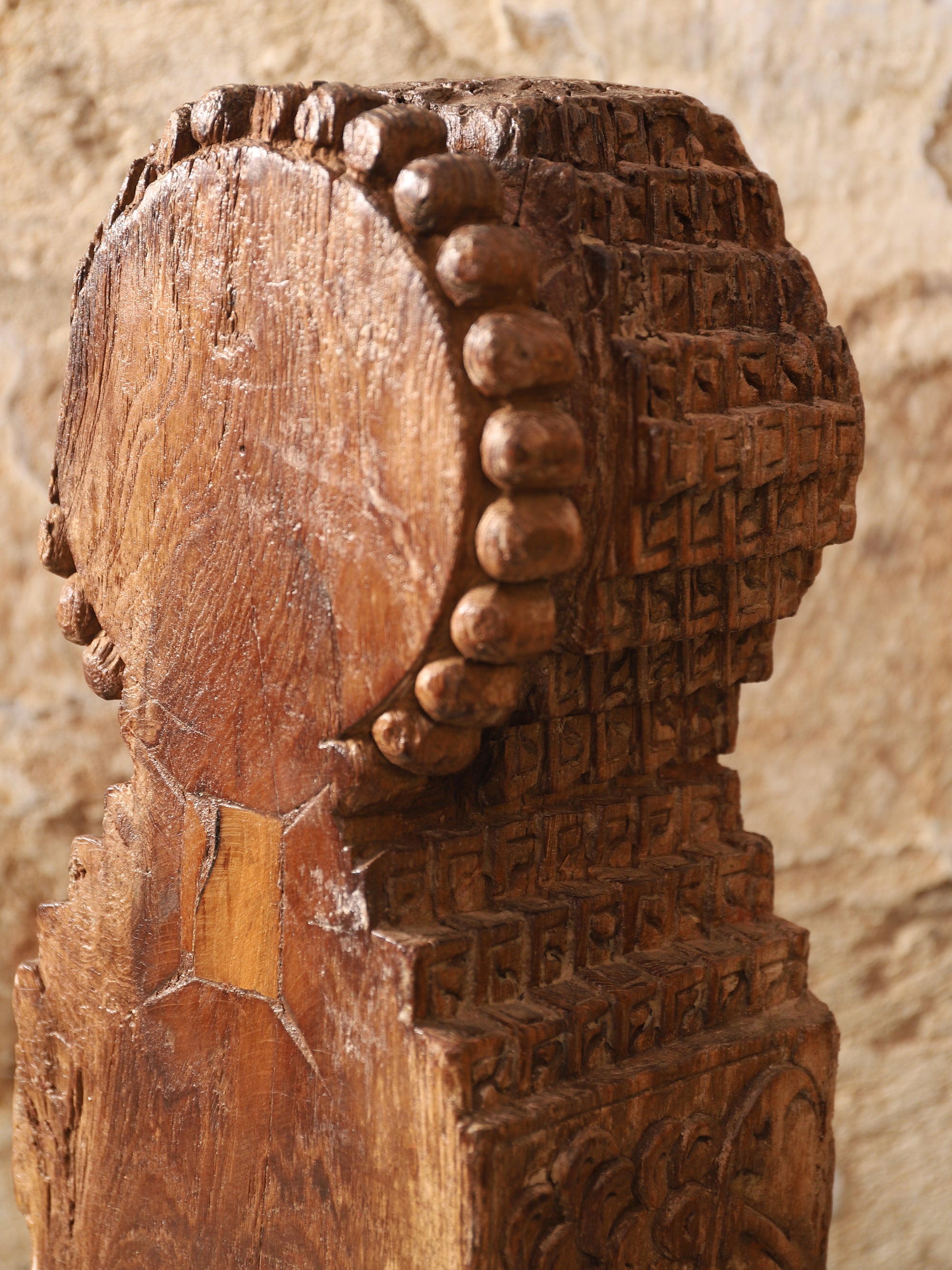 Taruvaa Carve (Medium)