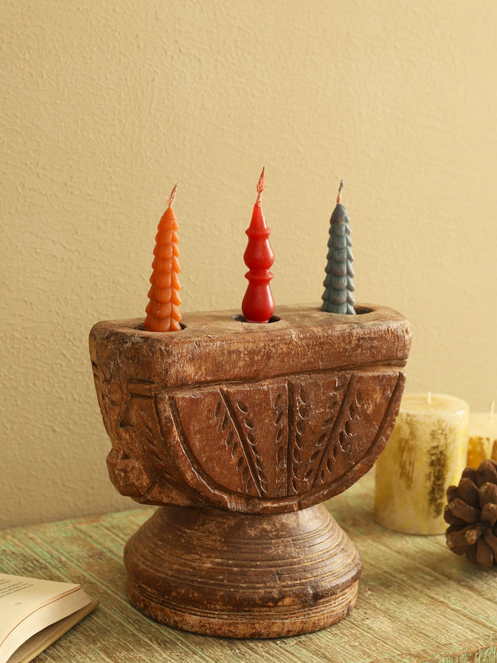 Beejpatra Candle Stand