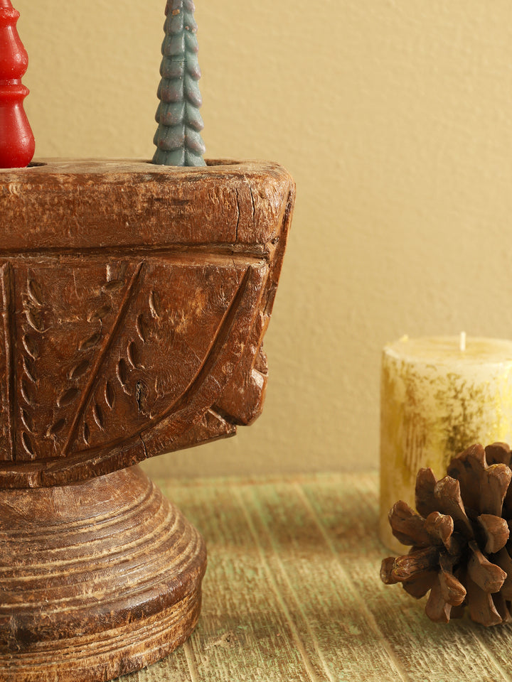 Beejpatra Candle Stand