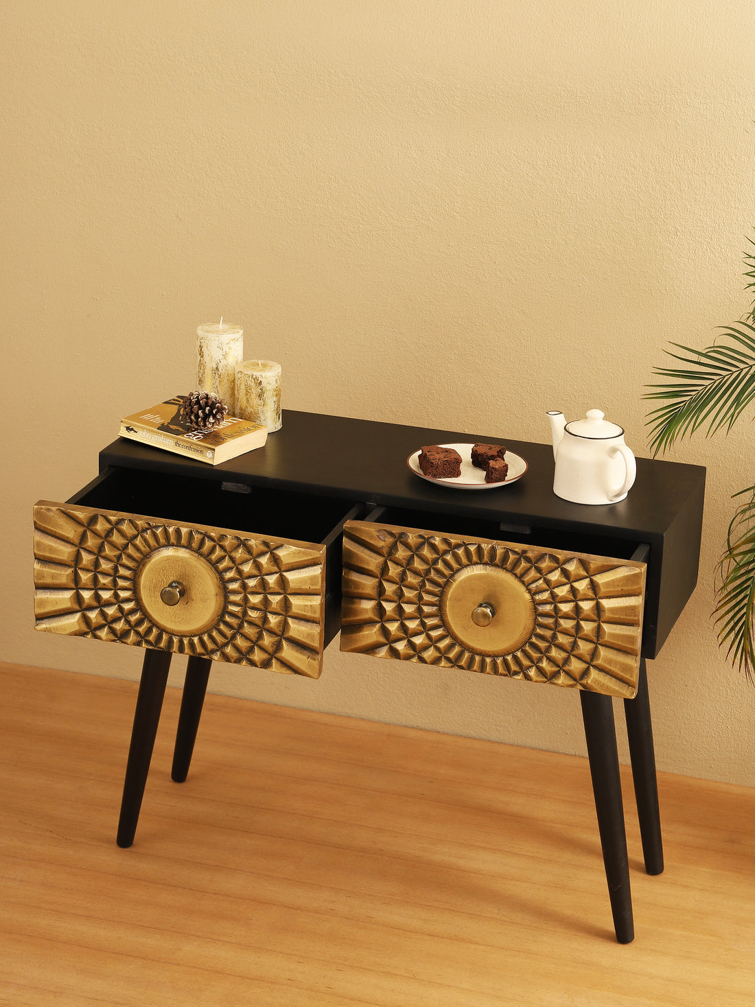 Suryaakriti Console