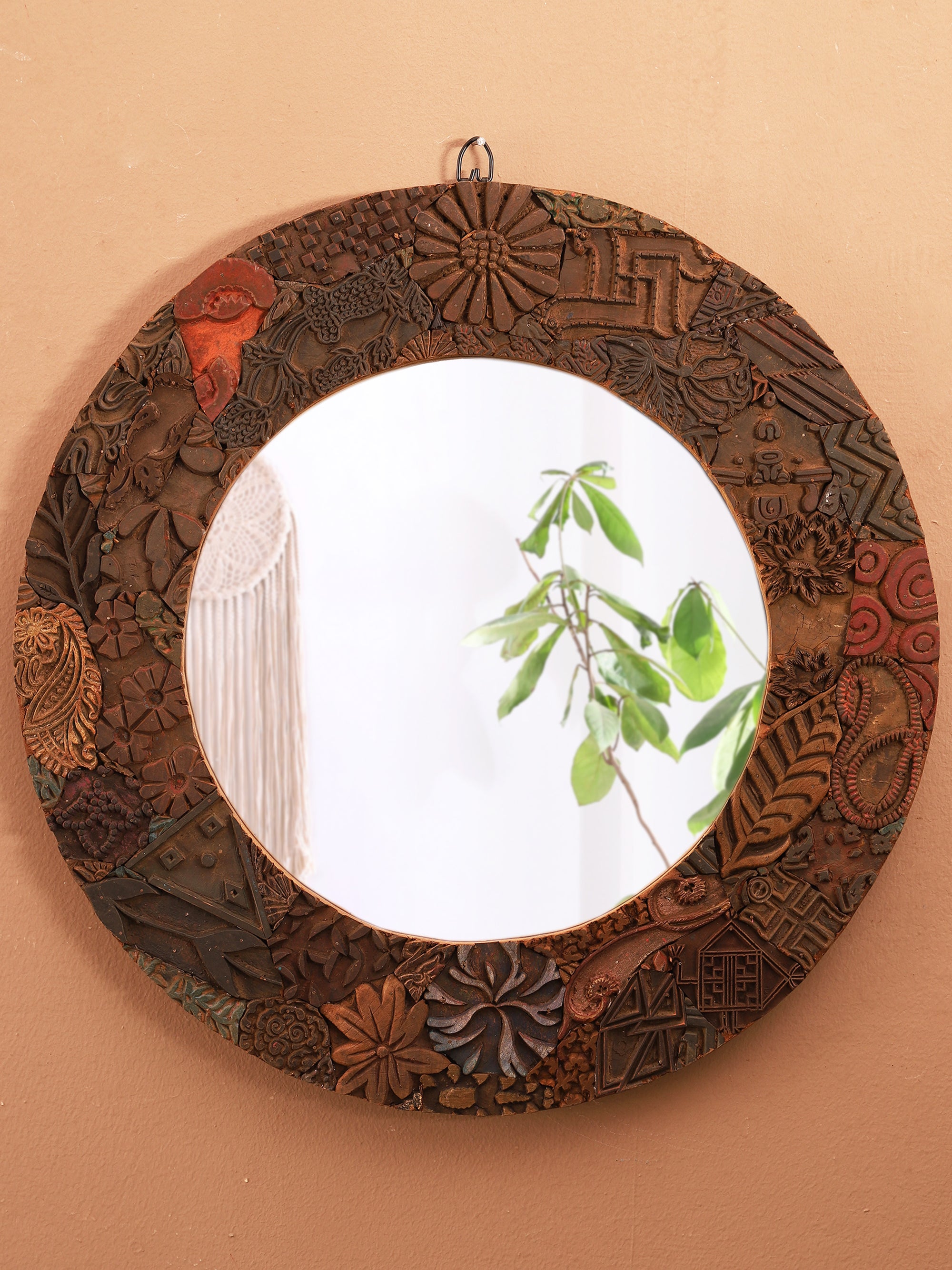 Mudrika Mirror (Round)