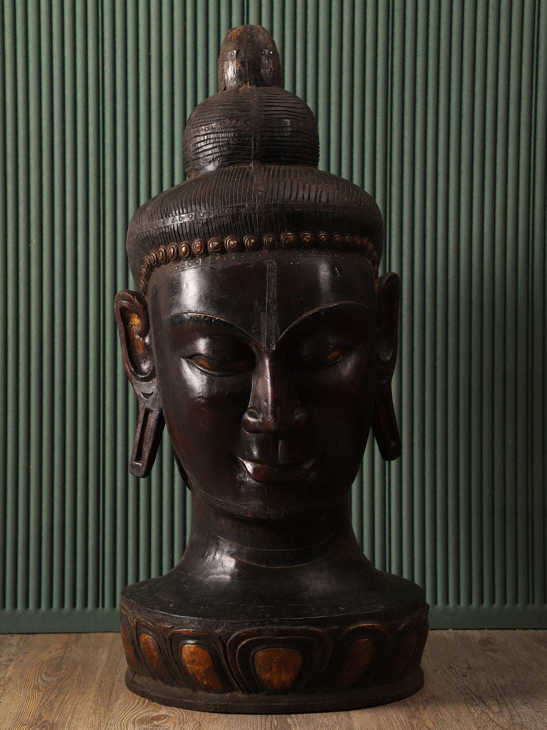 Buddha Head (L)